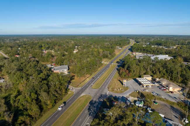 Cantonment, Florida, served by Breeze Pest Control