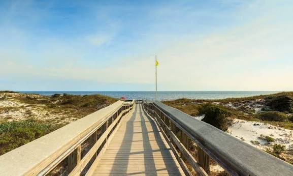 Ferry Pass, Florida, served by Breeze Pest Control